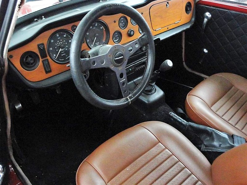 1971 Triumph TR6 - 7