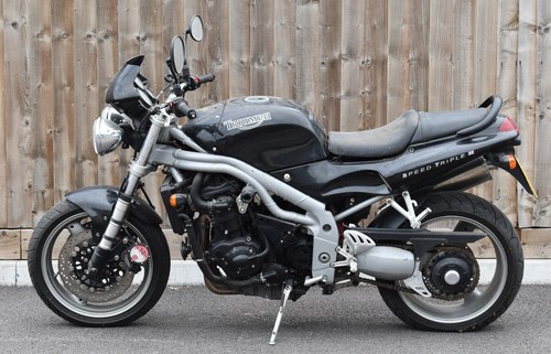 2000 Triumph Triple motorcycle For Sale by Auction