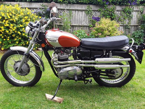 1972 Triumph Tr6c matching  numbers stunning bike For Sale