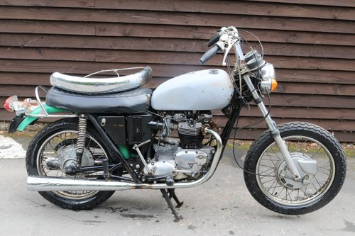 Triumph Bonneville T120R 1971 All complete and Original bar SOLD