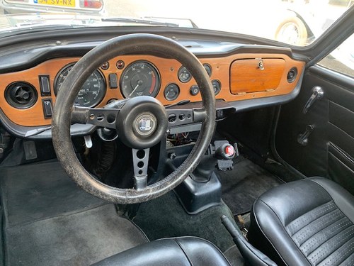 1972 Triumph TR6 - 6