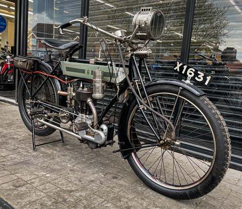 1909 TRIUMPH 3½hp 476cc * RARE EARLY PIONEER EXAMPLE * VENDUTO