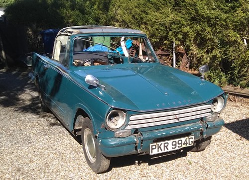 1969 Triumph Herald 13/60 plus huge amount of spares. For Sale
