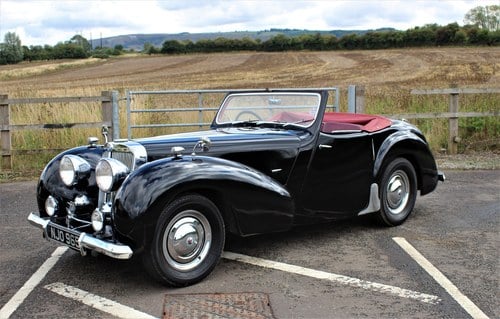 1946 TRIUMPH ROADSTER - coming to auction 8th October In vendita all'asta
