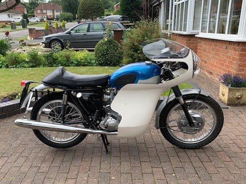 1965 Triumph 649cc Thruxton Bonneville Zu verkaufen durch Auktion