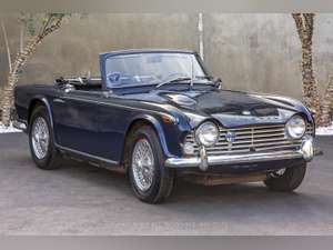 1967 Triumph TR4A IRS Roadster For Sale (picture 1 of 12)