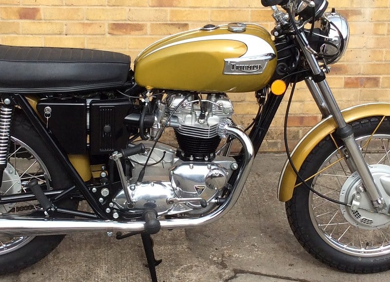 1971 Triumph Bonneville T120 - 2 1971 Triumph Bonneville T120 - 2