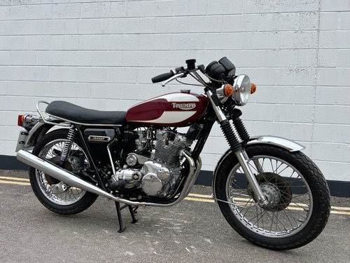 Triumph T160 Trident 750cc 1975 - Matching Numbers SOLD
