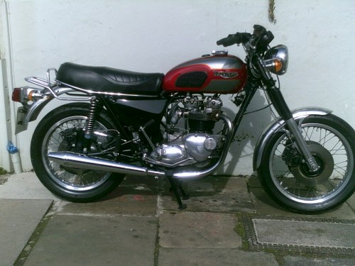 1987 TRIUMPH HARRIS BONNEVILLE VERKAUFT