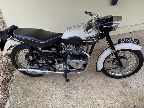 1959 Triumph TIGER 110 Black & Ivory In vendita