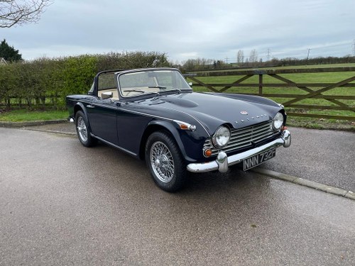 1967 TRIUMPH TR4A IRS UK CAR In vendita