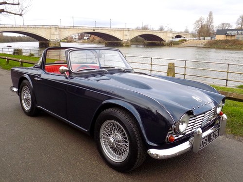 1962 TRIUMPH TR4 - Surrey Top & Overdrive - Fully Restored SOLD