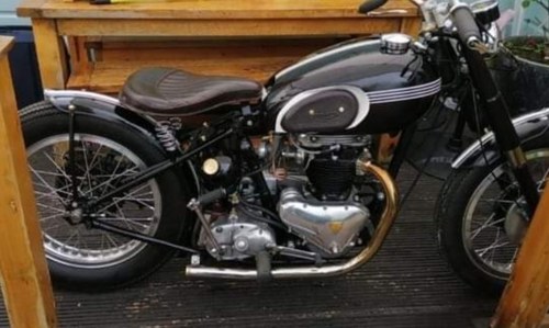 1949 Triumph 5t bobber A vendre