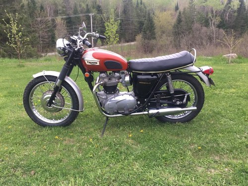 1969 Triumph T120R
