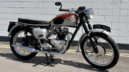 Triumph T120R Pre-Unit 650cc 1961 - Matching Numbers In vendita