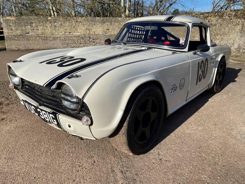 1969 Triumph TR5 historic race car