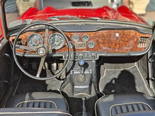 1965 Triumph TR4 - 8