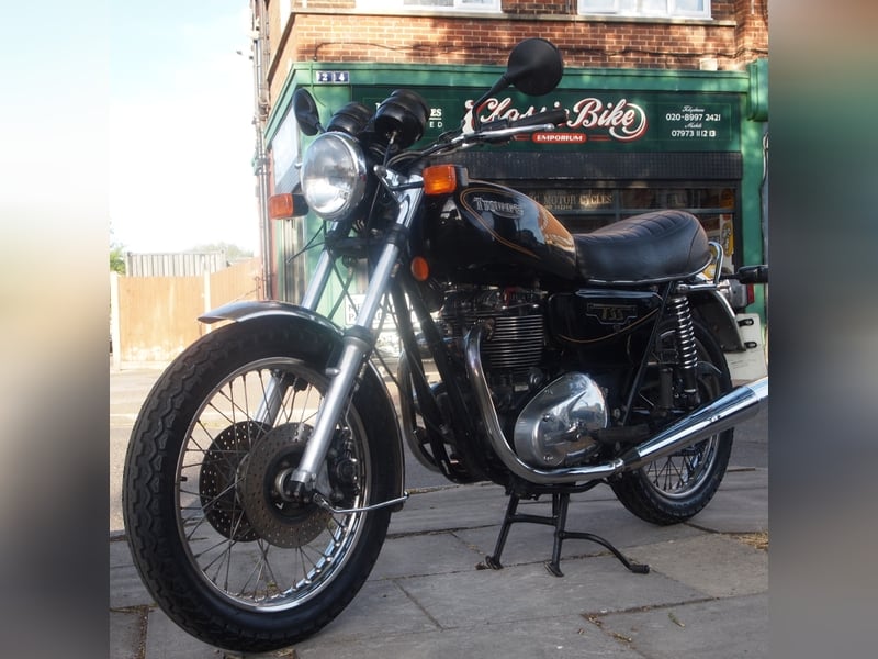 Triumph T140W 744 CC Rare TSS Eight Valve, One Of 438 Built.