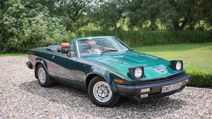 SUPERB  LOW  MILES  VERY  GENUINE  TR7  CONVERTIBLE FSH