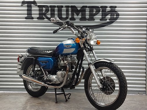 1982 TRIUMPH THUNDERBIRD TR65 650. VERY NICE RARE CLASSIC SOLD