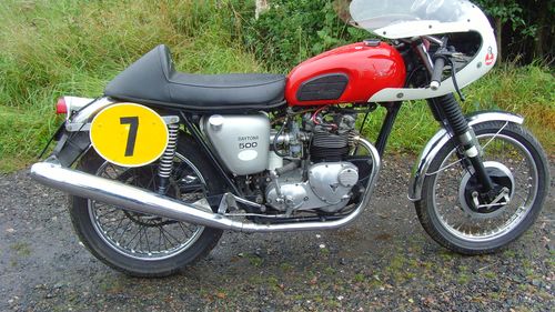 Picture of 1969 Triumph T100 ex Royal Signals 500cc - For Sale