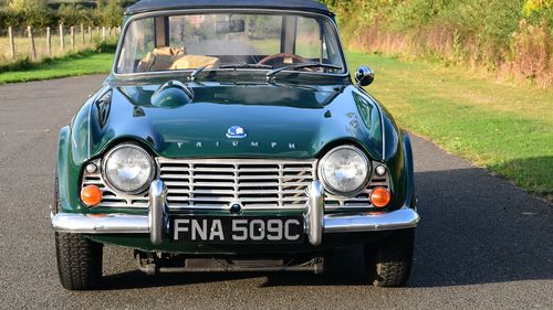 Picture of 1965 Triumph TR4 LHD - For Sale