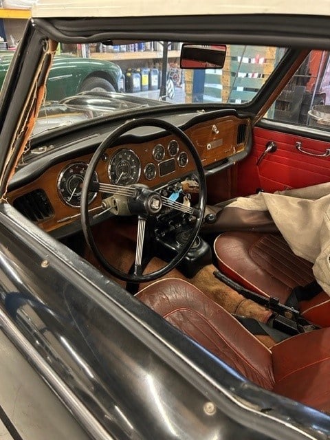 1965 Triumph TR4 - 4