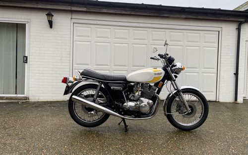 1975 Triumph Trident, Only 5,900 Miles Best Available (picture 1 of 16)
