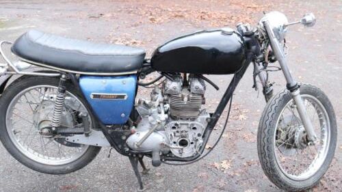 Picture of Triumph Trident T150 1972 Winter Restoration Project - For Sale by Auction