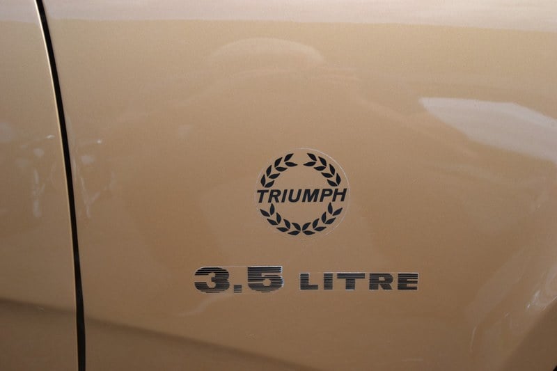 Triumph TR8