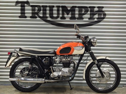 1965 TRIUMPH 650 T120. LOVELY LOOKING CLASSIC SOLD