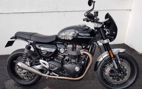 triumph speed twin 2022 1200 (picture 1 of 12)