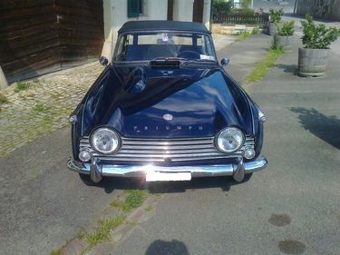 Picture of 1967 Triumph TR4A IRS - For Sale
