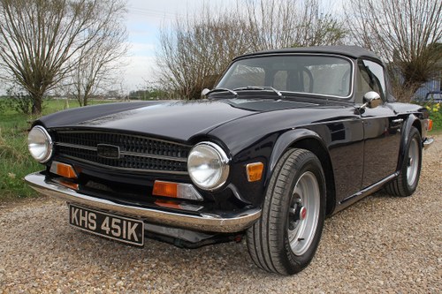 1971 ROYAL BLUE TRIUMPH TR6 CP WITH OVERDRIVE SOLD