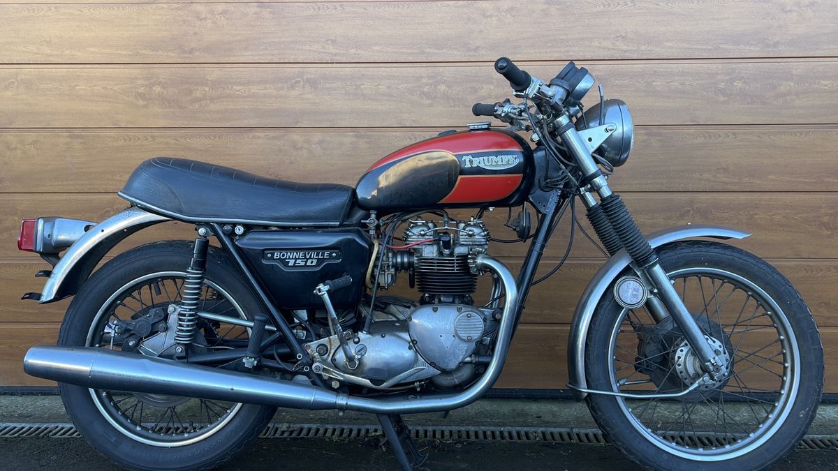 T140e 1981 Triumph Bonneville T140E in United Kingdom - For Sale by Auction ...