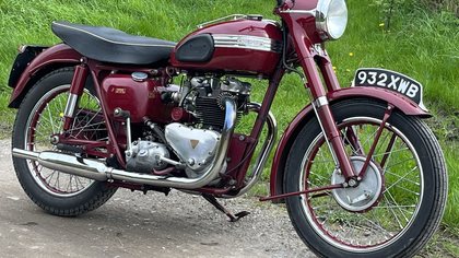 Triumph 5T Speed Twin, excellent runner , matching numbers