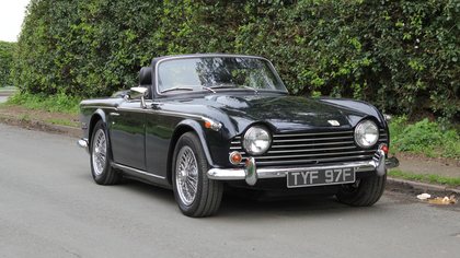 Triumph TR5 PI - Matching Numbers