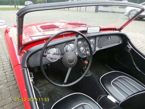 1955 Triumph TR2 - 3