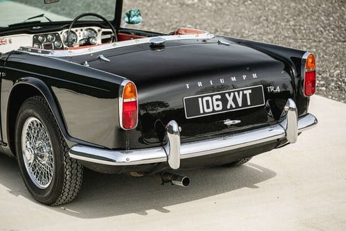 1962 Triumph TR4 - 9