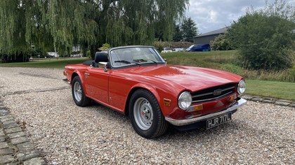 UK Triumph TR6 with Overdrive