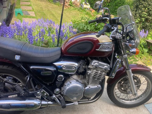 1996 Triumph 900 Thunderbird