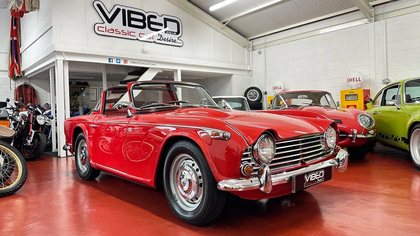 Triumph TR4A IRS - Surrey Top - Numbers Matching - Show Car