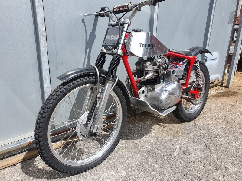 1960 Triumph 3TA - 2 1960 Triumph 3TA - 2