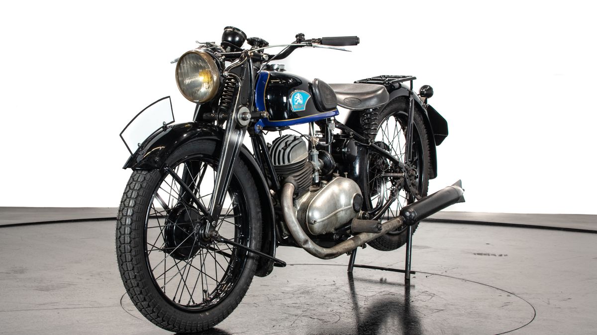 1936 Triumph TWN B204 Multicolore Manual, 3 speed Left Hand Drive in ...