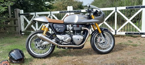 2016 Triumph Thruxton 1200R