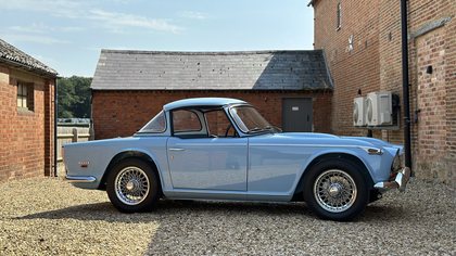 1968 Triumph TR5. Previous Autoglym Concours Champion.