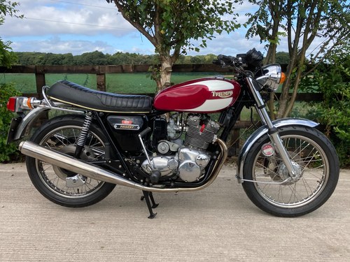 Lot 266 - 1976 Triumph 744cc Trident T160 For Sale by Auction