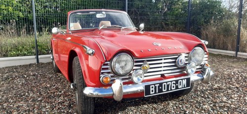 TRIUMPH TR4A Irs - 1966 Kaufen Bei