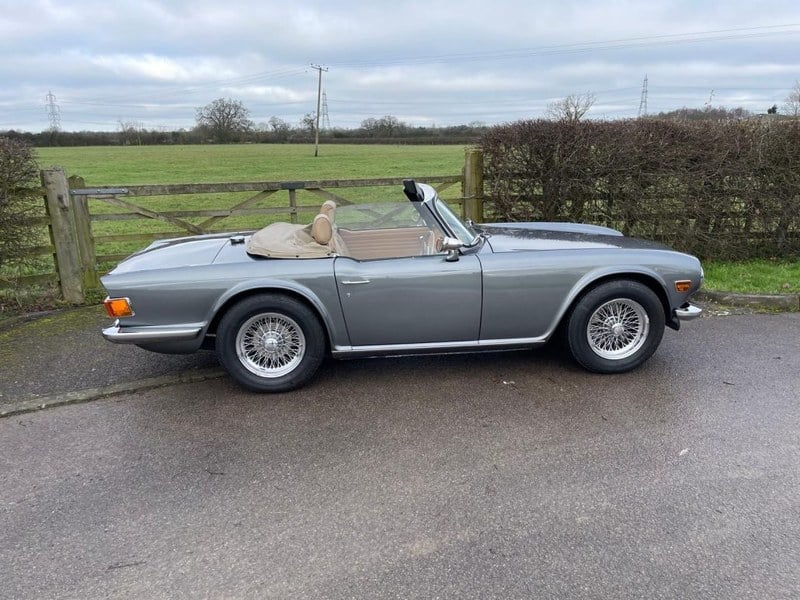 1974 Triumph TR6 - 2 1974 Triumph TR6 - 2