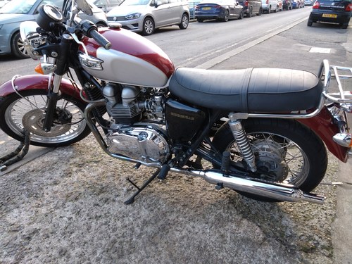 2001 Triumph Bonneville